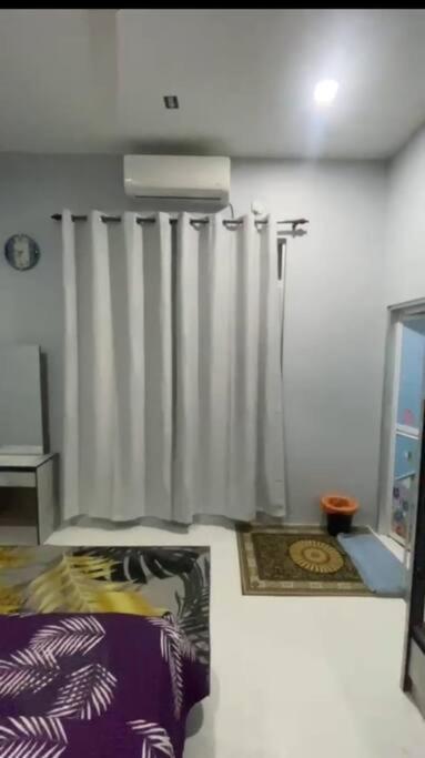 Homestay Kak Tiy Kuala Terengganu Ngoại thất bức ảnh